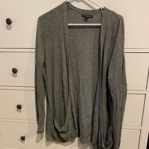 American eagle sweater